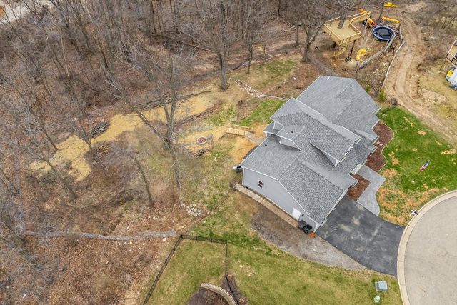 1155 La Salle COURT, Lake Geneva, WI 53147