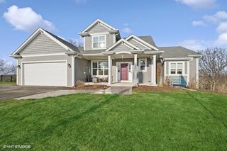 1155 La Salle COURT, Lake Geneva, WI 53147
