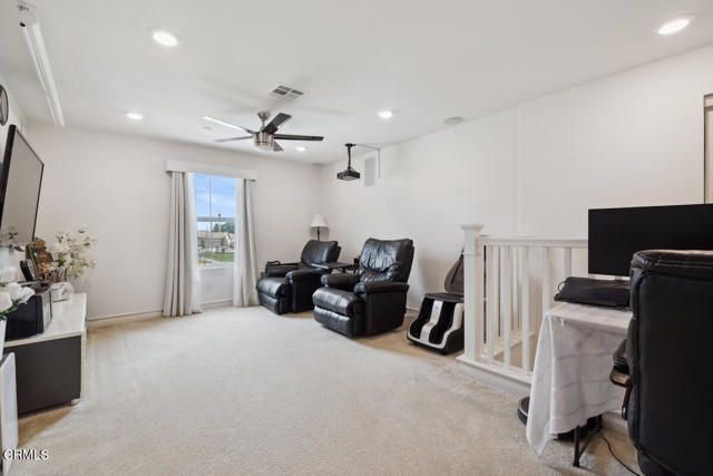 420 Celebration Lane, Santa Paula, CA 93060