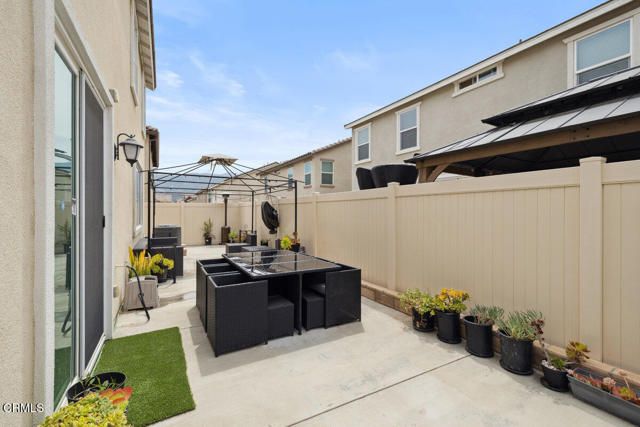420 Celebration Lane, Santa Paula, CA 93060