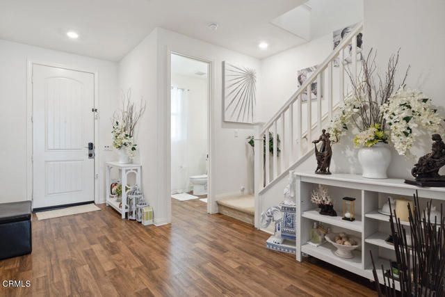 420 Celebration Lane, Santa Paula, CA 93060