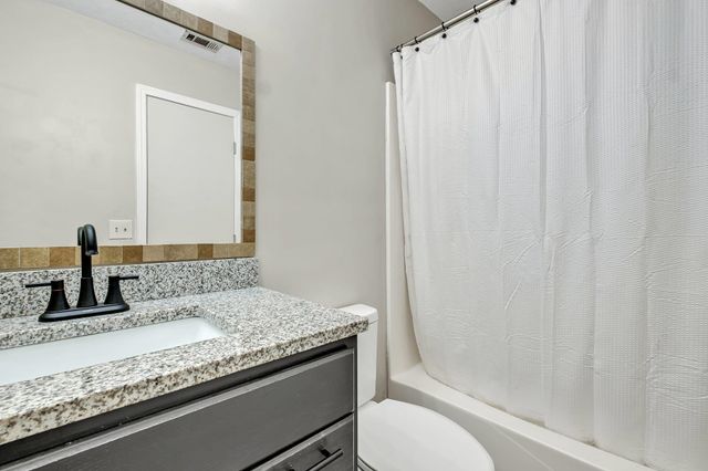 2164 PORTSMOUTH Circle, Tallahassee, FL 32311