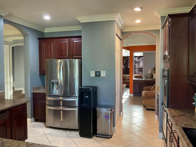 3800 E Hibiscus Street, Weston, FL 33332