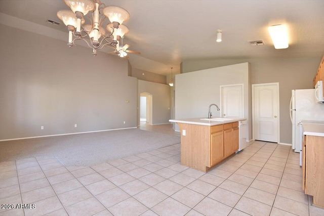 4560 E OLNEY Avenue, Gilbert, AZ 85234