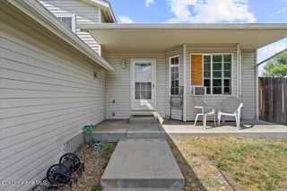 3569 E JORDAN DR, Post Falls, ID 83854