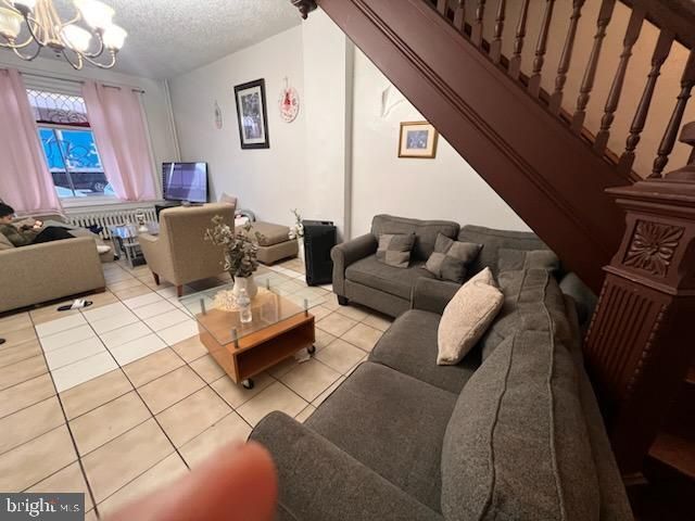 815 W CHEW ST, Allentown, PA 18104