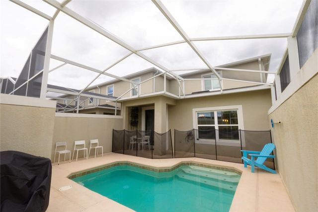 302 OCEAN COURSE AVENUE, Davenport, FL 33896
