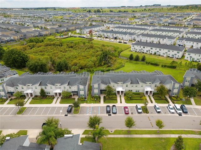 302 OCEAN COURSE AVENUE, Davenport, FL 33896