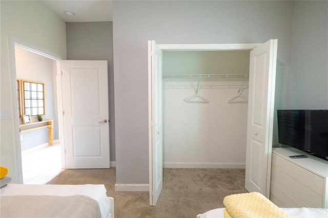 302 OCEAN COURSE AVENUE, Davenport, FL 33896