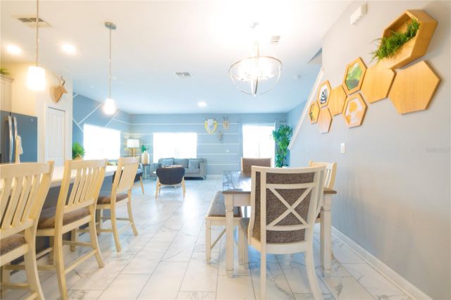 302 OCEAN COURSE AVENUE, Davenport, FL 33896