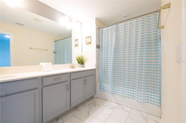 302 OCEAN COURSE AVENUE, Davenport, FL 33896