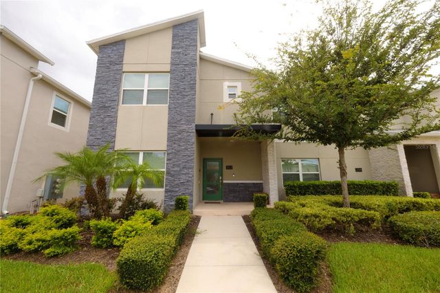 302 OCEAN COURSE AVENUE, Davenport, FL 33896