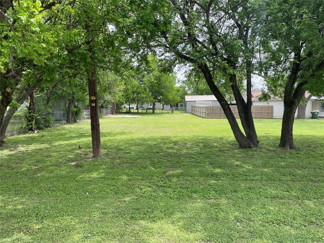 204 N 5th, Godley, TX 76044