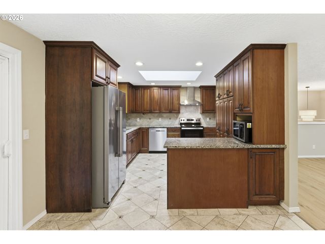 18110 Ne 159TH Ave, Brush Prairie, WA 98606