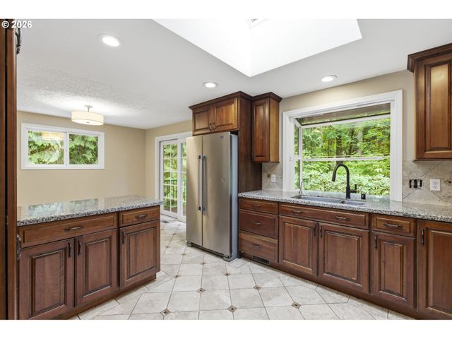 18110 Ne 159TH Ave, Brush Prairie, WA 98606