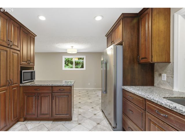 18110 Ne 159TH Ave, Brush Prairie, WA 98606