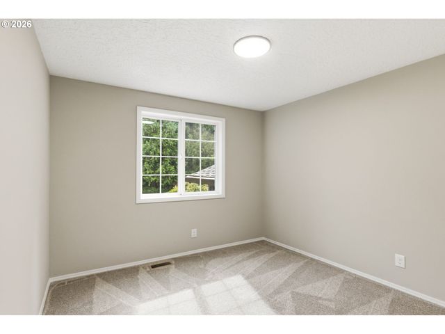 18110 Ne 159TH Ave, Brush Prairie, WA 98606