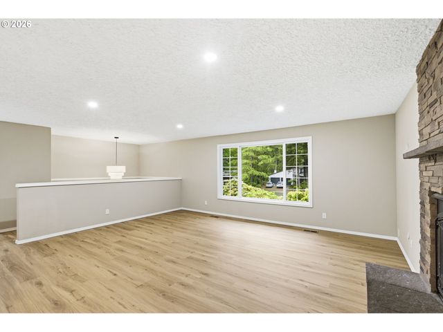 18110 Ne 159TH Ave, Brush Prairie, WA 98606