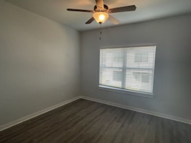 1450 Ailin Drive, College Station, TX 77845