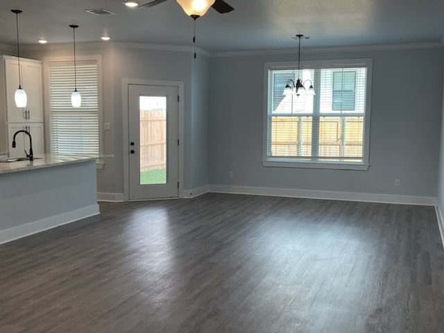 1450 Ailin Drive, College Station, TX 77845