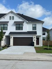 1450 Ailin Drive, College Station, TX 77845