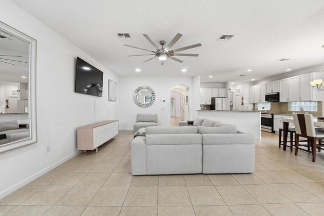 3216 BAYFLOWER AVENUE, Harmony, FL 34773