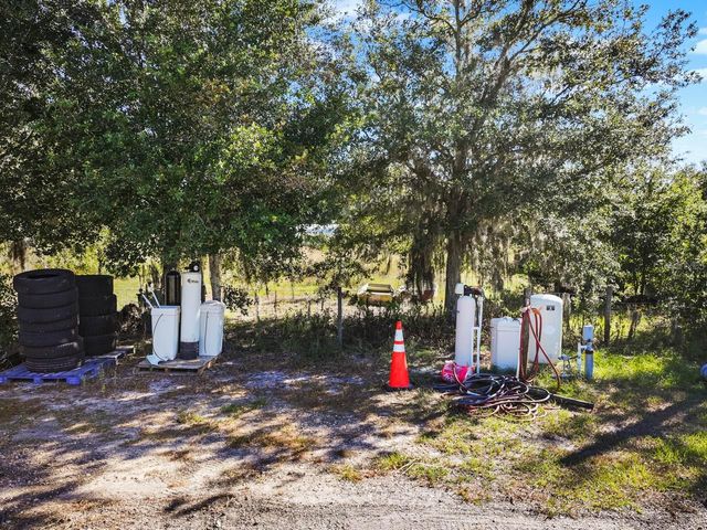 8409 HIGHLAND PINES COURT, Plant City, FL 33565