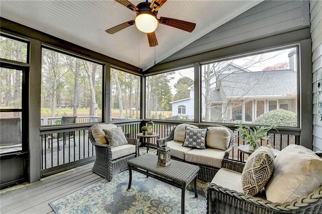 2620 Camden Glen Court, Roswell, GA 30076