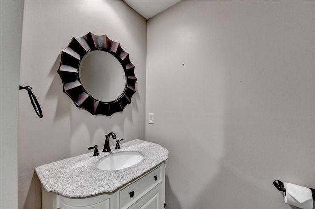 2620 Camden Glen Court, Roswell, GA 30076