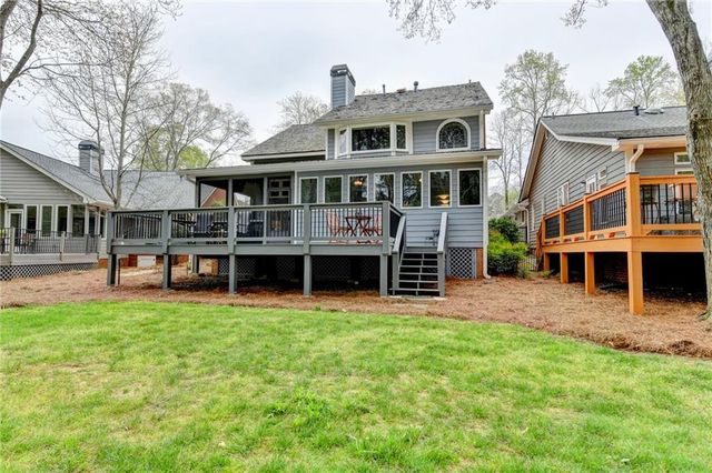 2620 Camden Glen Court, Roswell, GA 30076