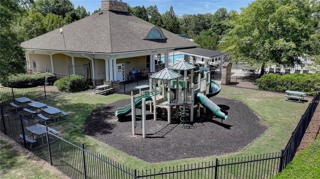 2620 Camden Glen Court, Roswell, GA 30076