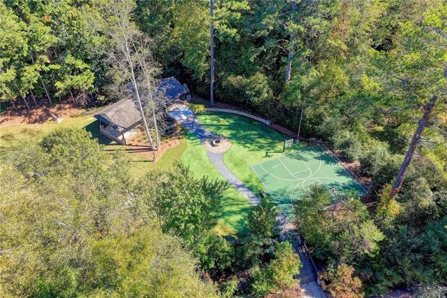2620 Camden Glen Court, Roswell, GA 30076
