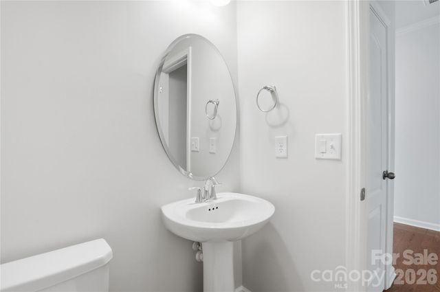 13714 Canterbury Castle Drive, Charlotte, NC 28273