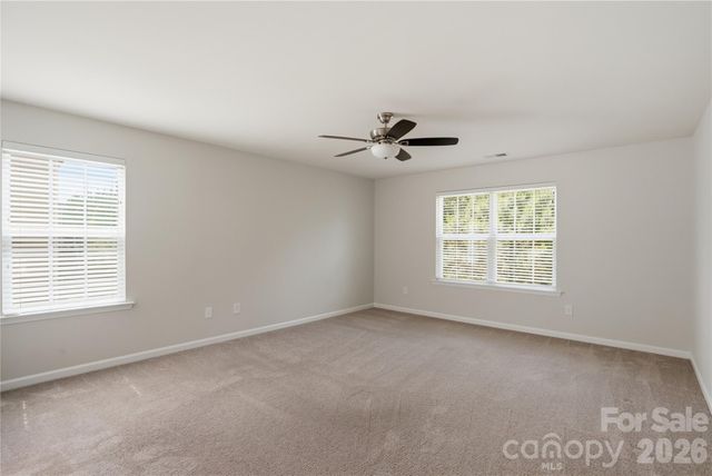 13714 Canterbury Castle Drive, Charlotte, NC 28273