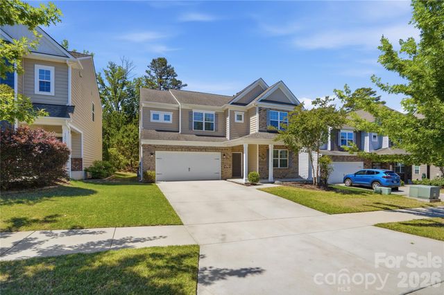 13714 Canterbury Castle Drive, Charlotte, NC 28273