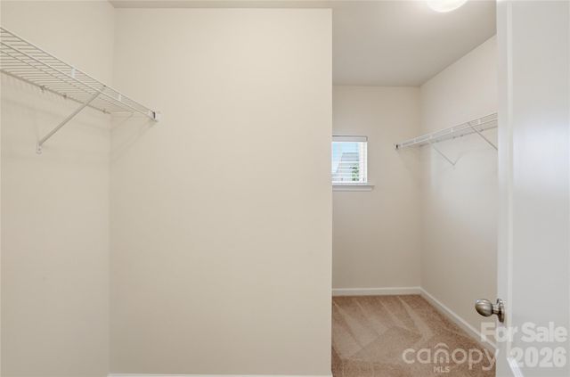 13714 Canterbury Castle Drive, Charlotte, NC 28273