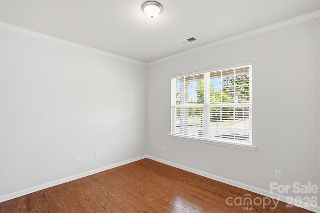 13714 Canterbury Castle Drive, Charlotte, NC 28273