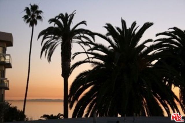 757 Ocean Avenue 105, Santa Monica, CA 90402