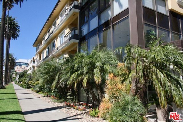 757 Ocean Avenue 105, Santa Monica, CA 90402