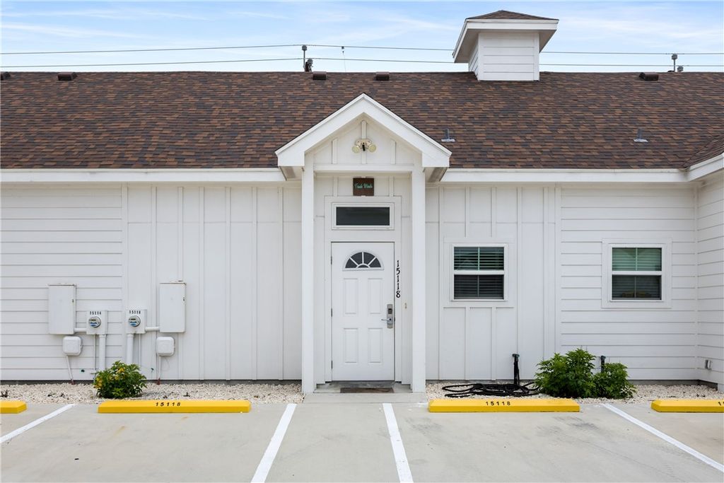 15118 Arashi Beach Dr, Corpus Christi, TX 78418 — exterior