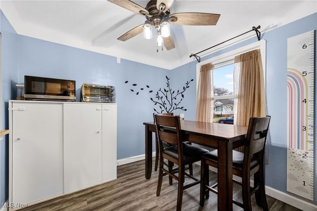 8219 Renwood Drive, Parma, OH 44129