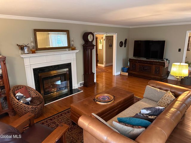 29 E Grand Street, Palatine Bridge, NY 13428