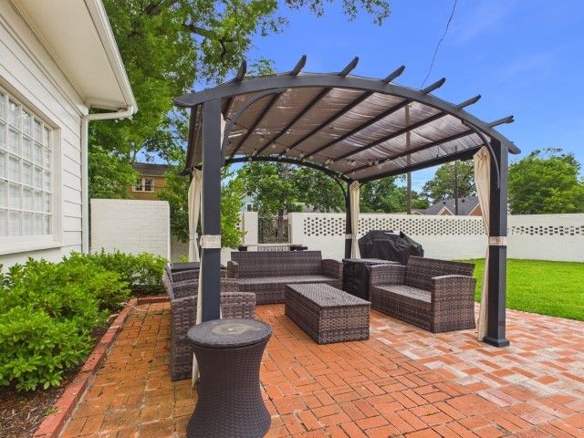 1521 S Chilton Avenue, Tyler, TX 75701
