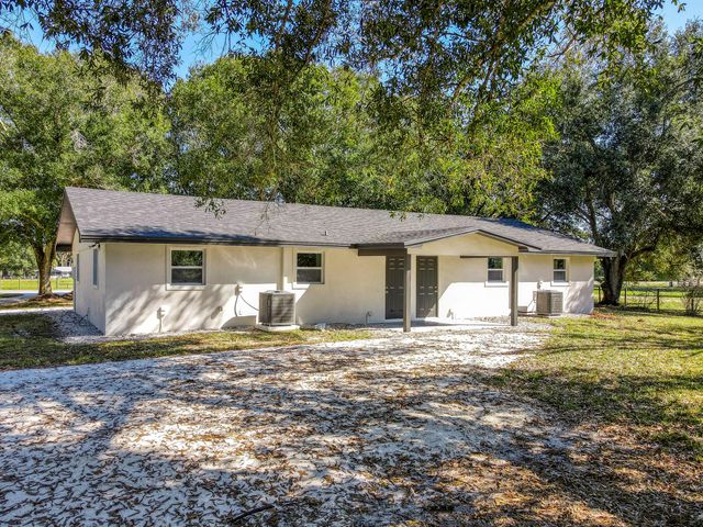 311 SW 67th Drive, Okeechobee, FL 34974