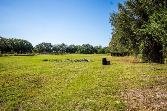 311 SW 67th Drive, Okeechobee, FL 34974