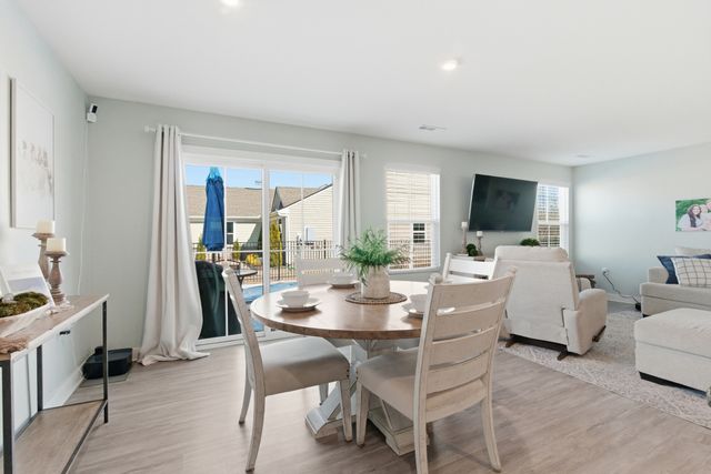 785 Wilkinson Ln, White House, TN 37188