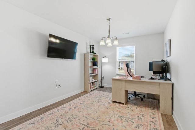 785 Wilkinson Ln, White House, TN 37188