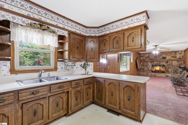 2401 Old Easley Bridge Road, Greenville, SC 29611