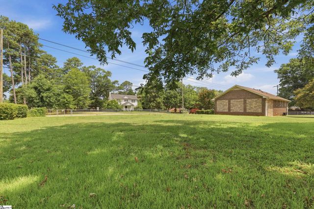 2401 Old Easley Bridge Road, Greenville, SC 29611