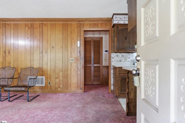2401 Old Easley Bridge Road, Greenville, SC 29611